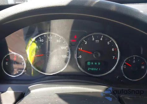 2009 Jeep Liberty Sport из США, поврежденный, VIN 1J8GP28K99W527372